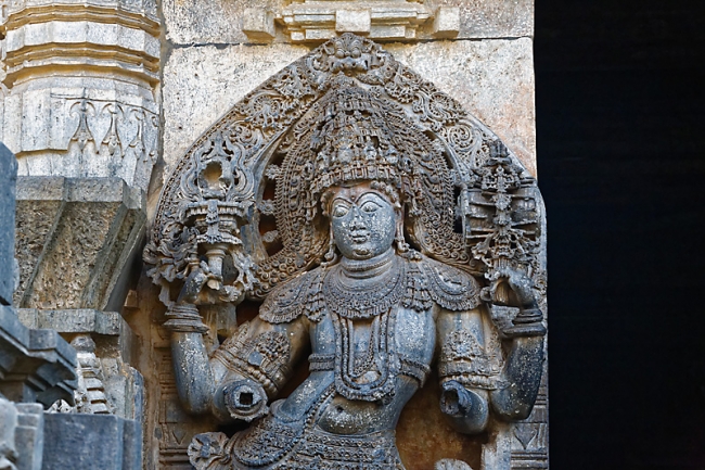 Halebid-Temple de Vishnou-033